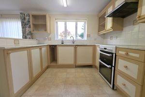 Kitchen- click for photo gallery